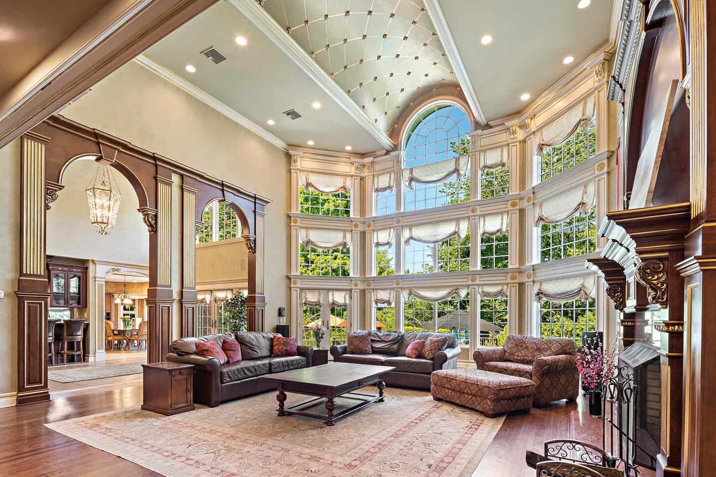 Behind the scenes at a property shoot